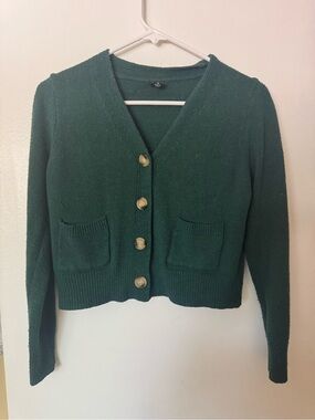 Women's Dark Green V-Neck Button Cardigan with Patch Pockets